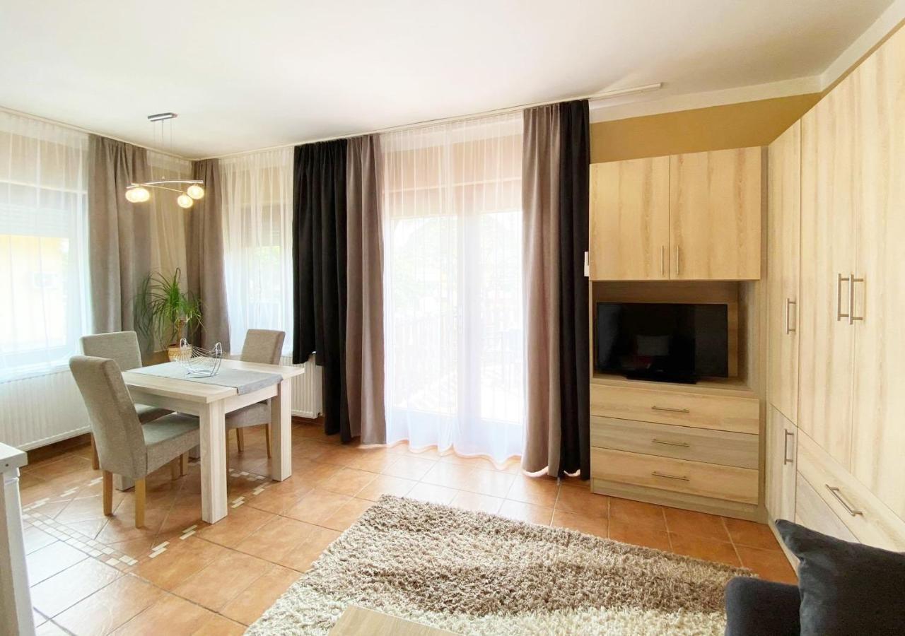 Apartman Siesta Bük Exterior foto